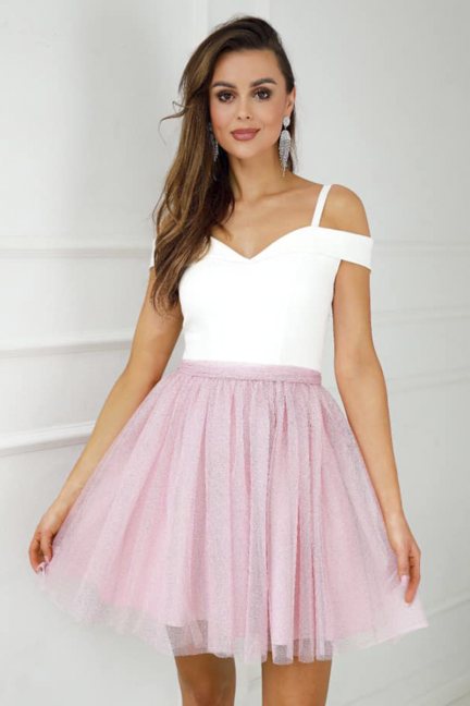 Modna młodzieżowa sukienka mini